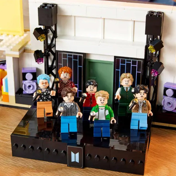 BTS Dynamite LEGO