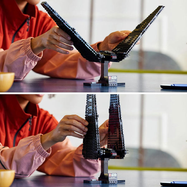 Star Wars Kylo Ren's Command Shuttle LEGO
