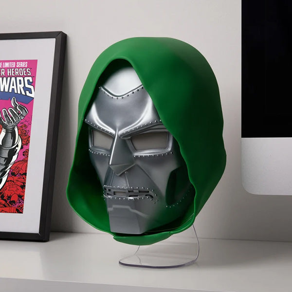 Dr Doom Mask Light