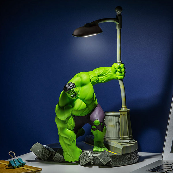 Hulk Diorama Light