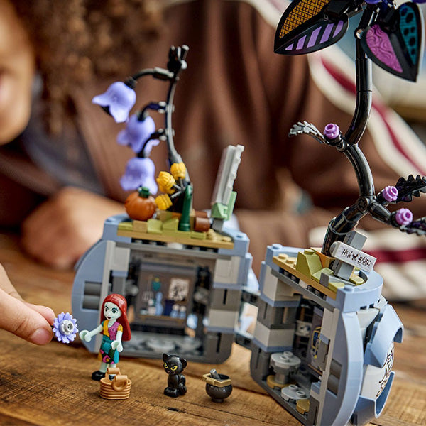 Nightmare Before Christmas Flowerpot LEGO