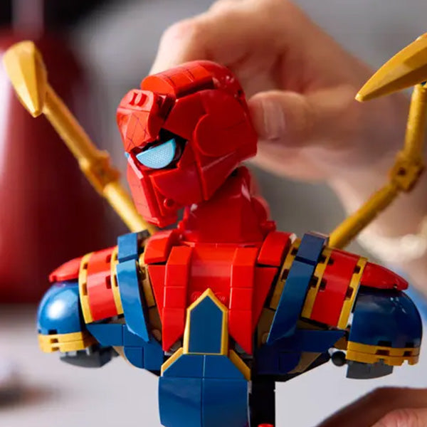Iron Spider-Man LEGO
